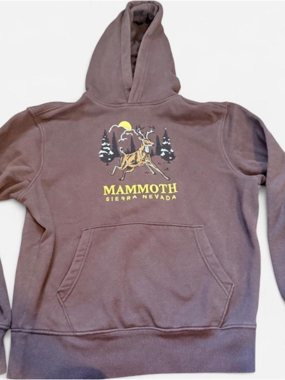 Brown Mammoth Sierra Nevada Deer Graphic Hoodie Sweatshirt Small